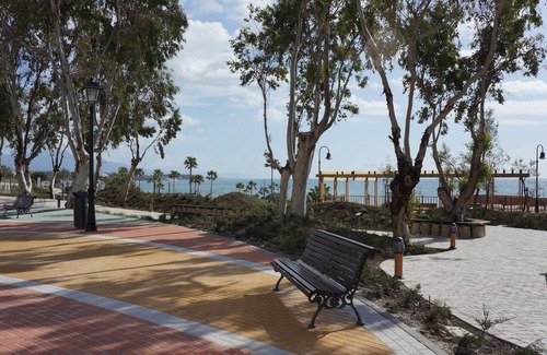 Estepona Apartment | Estepona Marina Front Line-Lovely 3 Bed, 2 Bath, AC, FastInternet, UKTV, Parking