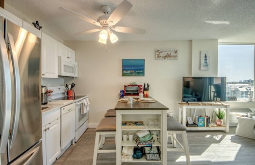 South Island Condo | Estero Beach & Tennis Club #802C - Gorgeous Beachfront Condo with Balcony!