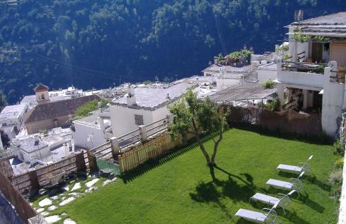 Pampaneira Hotel | Estrella de las Nieves