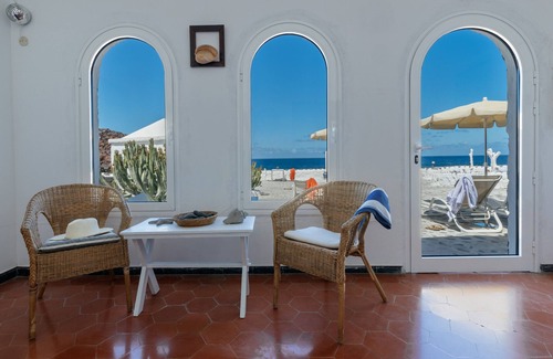 El Golfo Apartment | Estudio Andrea, coastal gem with great sunsets (El Golfo)
