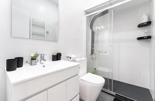 Legazpi Apartment | "Estudio Las Damas de Madrid"