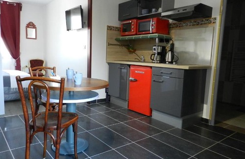 Pezenas Apartment | Etap-apparts de Pézenas