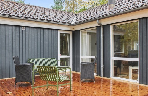Lyngsbæk Strand House | "Etel" - 600m from the sea by Interhome