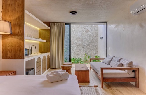 La Veleta Hotel | Eterna Tulum