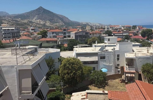 Xylokastron Apartment | Ethereal Apartment