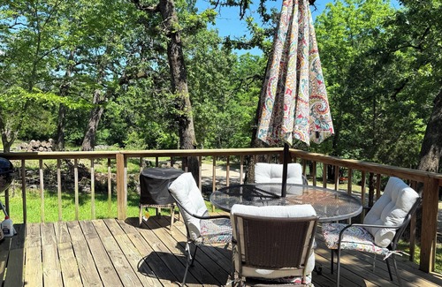 Eureka Springs House | Eureka Springs Gem!
