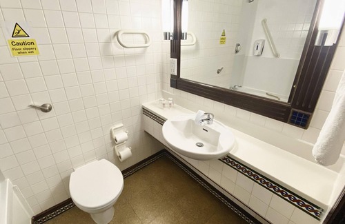 Maidenbower Hotel | Europa Gatwick Hotel & Spa