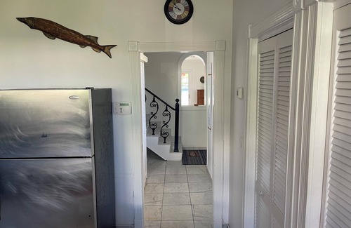 Bahamas Terrace House | European designed townhouse with boat dock access and 5 mins walk from beach.