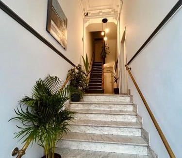 Wijk van de Squares Apartment | European District Apartment Seven