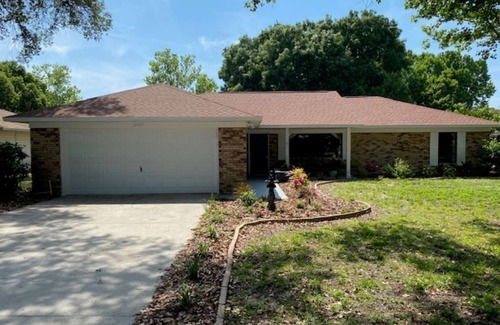 Mount Dora House | European meets Southern Charm in this 3 Bedroom Get Away in Mount Dora