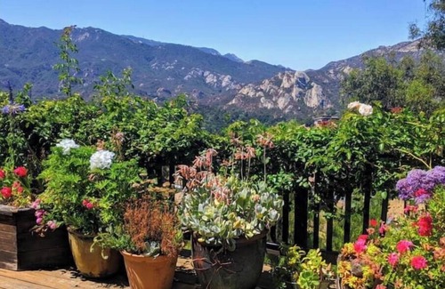 Topanga Cottage | European Style b&b in Topanga