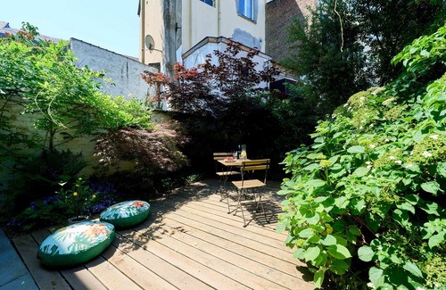 Wijk van de Squares Apartment | European Union/Grand Place: Luxurious 6-BR Mansion