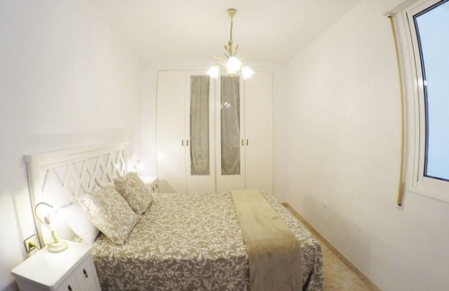 Santa Cruz de Tenerife Condo | EuroRental Apartment with Wifi and Parking