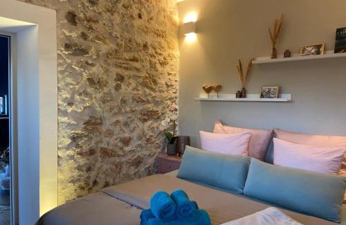 Cabasse Apartment | Eva's Cabanon