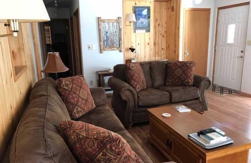 Lake City House | Evans' House - Close to Downtown Lake City