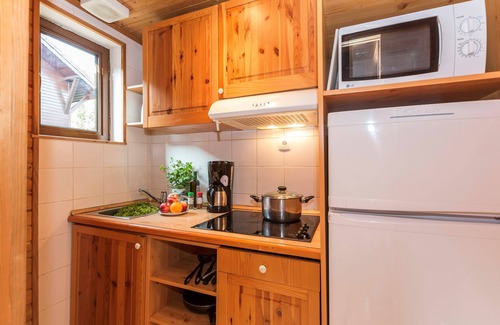 Evian-les-Bains Ski Chalet | Evasion Détente | Chalet en Bord de Lac + Piscine