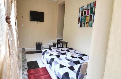 Greater Johannesburg Metropolitan Area House | Evelyn Place