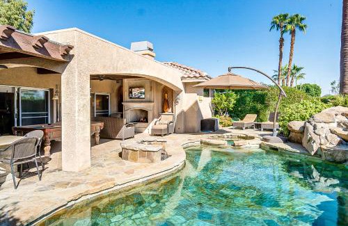 Indian Wells House | Evening Star Charms