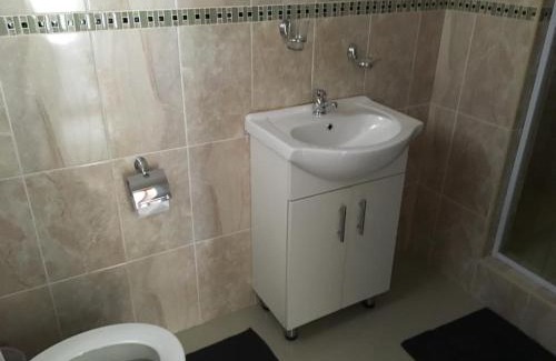 Fichardt Park House | Evening Star Guest Units