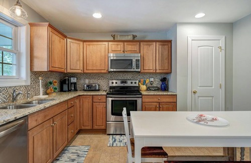 Chincoteague House | EVENTIDE on Chincoteague Island!