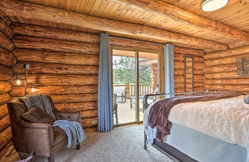 Custer Cabin | Evergreen Lodge - Genuine Black Hills Log Cabin