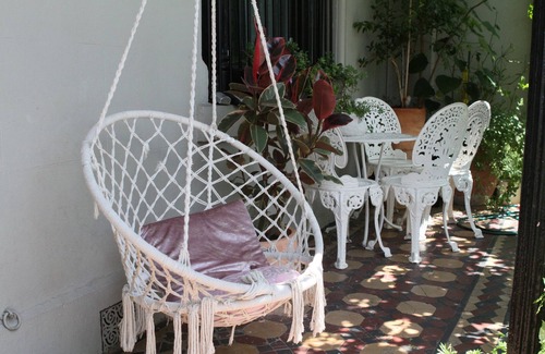 Fitzroy House | Eversley Heritage Grandeur in Fitzroy 10 min walk to CBD