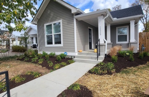 Salemtown House | Every Day is a Holiday in Nash - Full Furn 3BR 2 Ba Home in Germantown/Salemtown