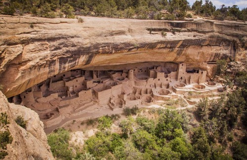 Mesa Verde National Park House | Everything You Need For The Perfect Vacation! Free Parking, Pets Allowed, Dining