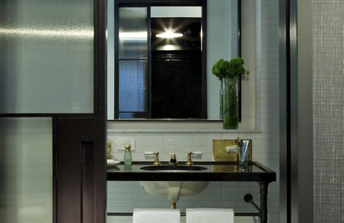 Midtown Hotel | Everything NY has to offer at Your Arms Reach! 4 Amazing Units, Bakery