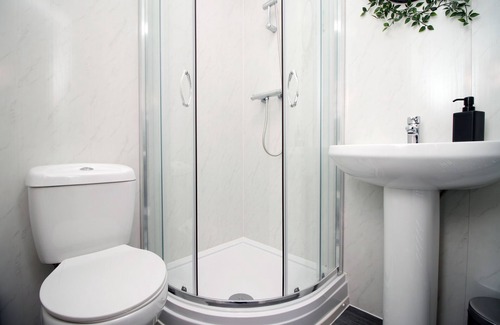 Newport Apartment | Eveswell Studios | Comfort | Studio 8