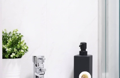 Newport Apartment | Eveswell Studios | Premium | Studio 7