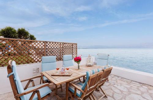 Petalidi Apartment | Evi's Seafront Hideaway - Petalidi Cozy Nest