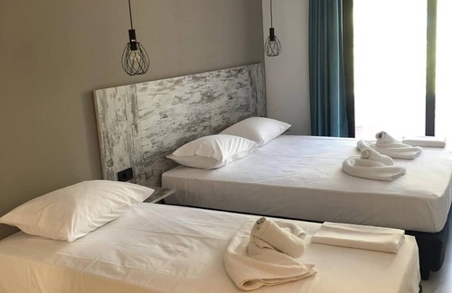 Xylokastron Hotel | Evita Blue