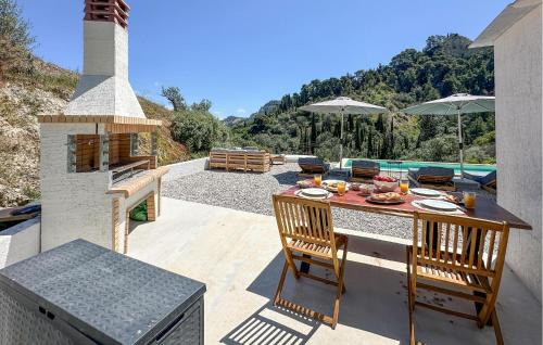 Xylokastron House | Evoikon