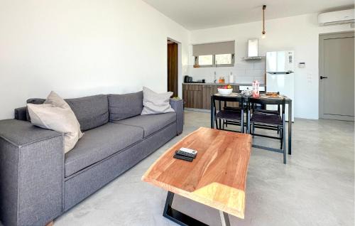 Xylokastron House | Evoikon