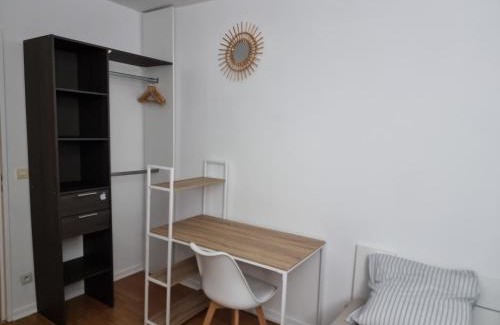 Center House | Evry Room - Only for Women