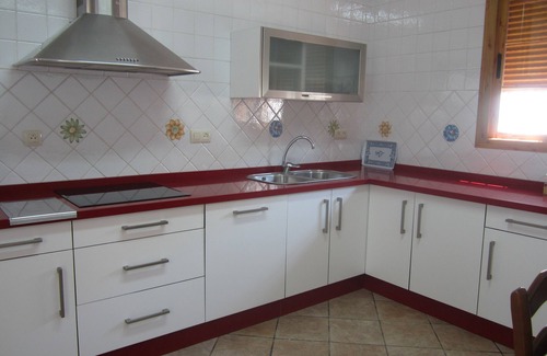 Villanueva de la Concepcion House | Excellent, well situated spacious property for 5, private pool, a/c, internet.