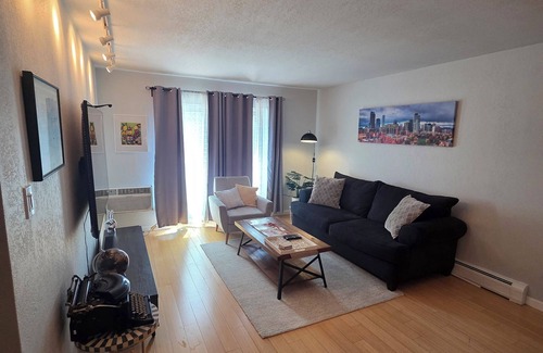 Speer Condo | Excellent 1-bedroom condo with AC in vibrant Denver's Wash Park Neighborhood