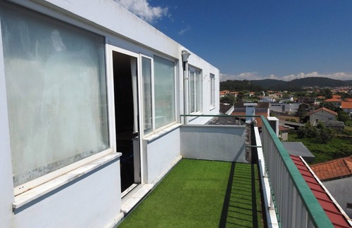 Castelo do Neiva Apartment | Excellent 4-bedroom apartment located 800m from the beach with sea views.