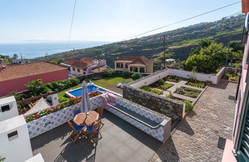 Estrela da Calheta Villa | Excellent Calheta Villa | Casa das Orquídeas | 3 Bedrooms | Country & Ocean Views