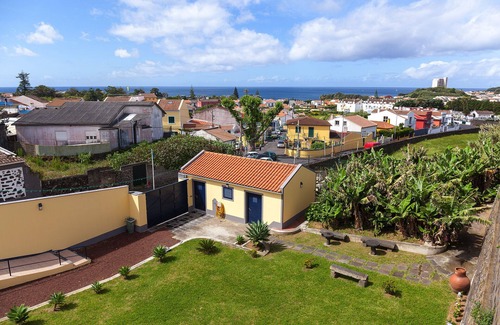 Ponta Delgada House | Excellent farm in São Roque - Ponta Delgada.