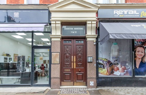 Holborn and Covent Garden Apartment | Excellent Farringdon 2BR, nr Shops, Dining & Bars, by Blueground