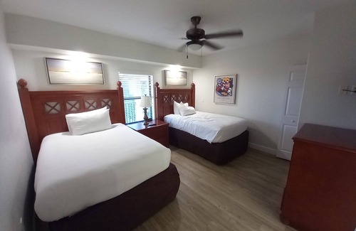 Florida Central Atlantic Coast Resort | Excellent Location Close to Everything !