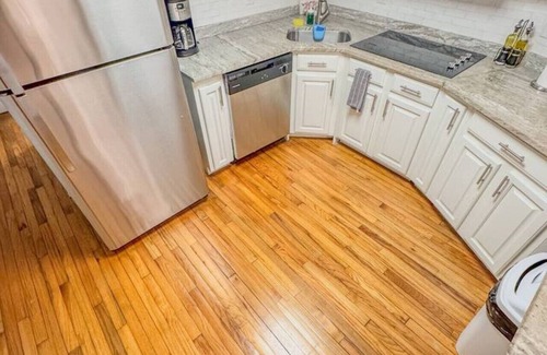 Central Business District Apartment | Excellent location!Comfy Studio near Manhattan