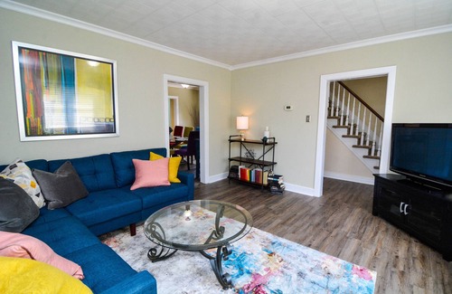 Bethlehem House | Excellent Location, Family Friendly, Walk to Main St, Close to everything