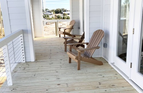 Orange Beach House | Excellent Location, Beautiful House Sleeps 10 and Will Feel Like Home!