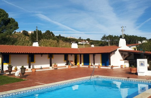 Sao Martinho do Porto Villa | Excellent Detached Villa for an Unforgettable Vacation