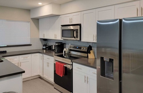 Tempe House | Excellent! Single-Story Home with pool in Tempe