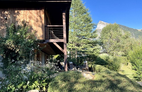 Samoens Ski Chalet | Exceptional chalet with housekeeper to advise you