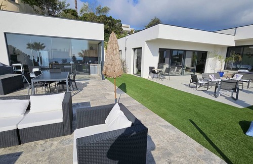 Les Issambres House | Exceptional contemporary 12+1 villa